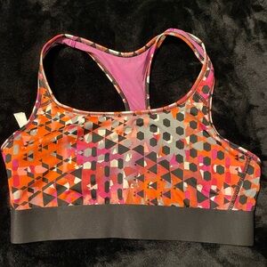 Victoria Secret Sports bra, barely worn, size Large.